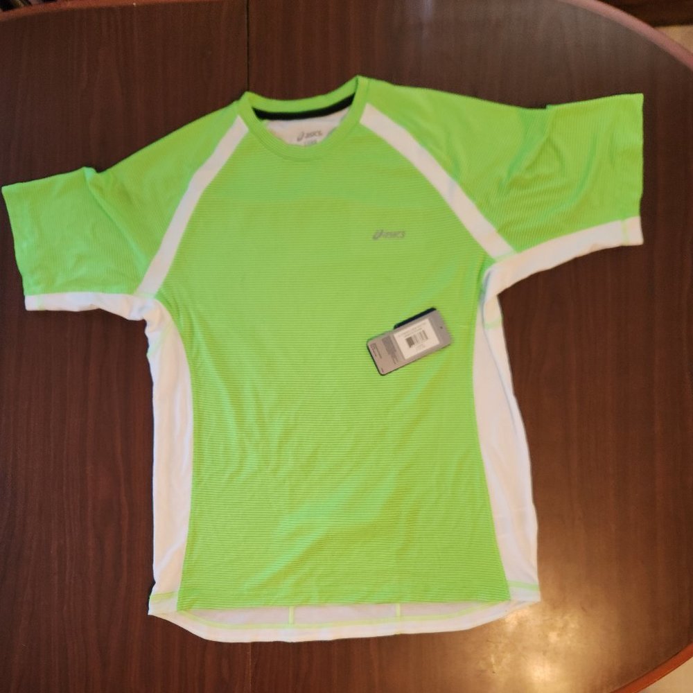 NWT MEN'S Asics crew neck t-shirt.